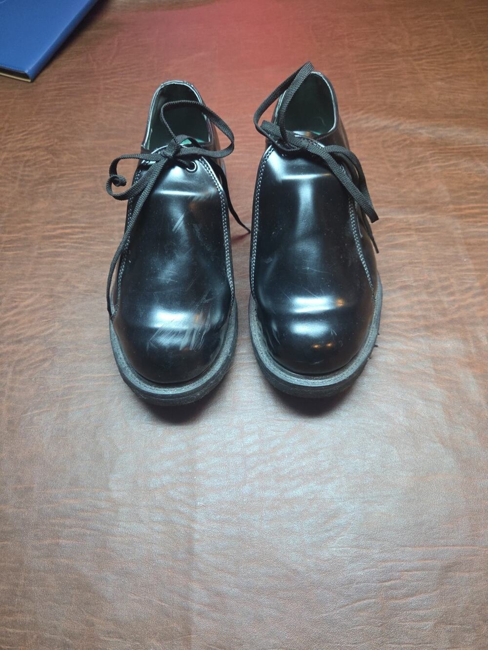 Black Vibram Steel Toes Work Shoes Size 10D.